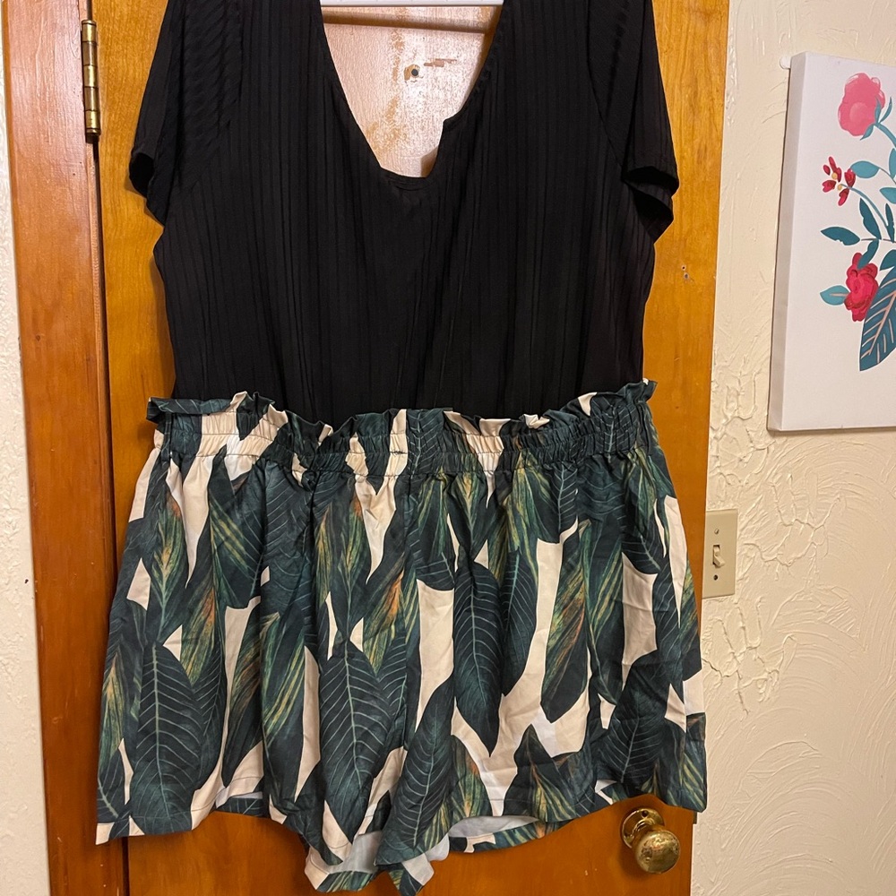 SHEIN Black Ribbed bodysuit